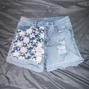 Light Wash Denim Shorts Lace Crochet Ripped Delia’s Liv dELiA*s